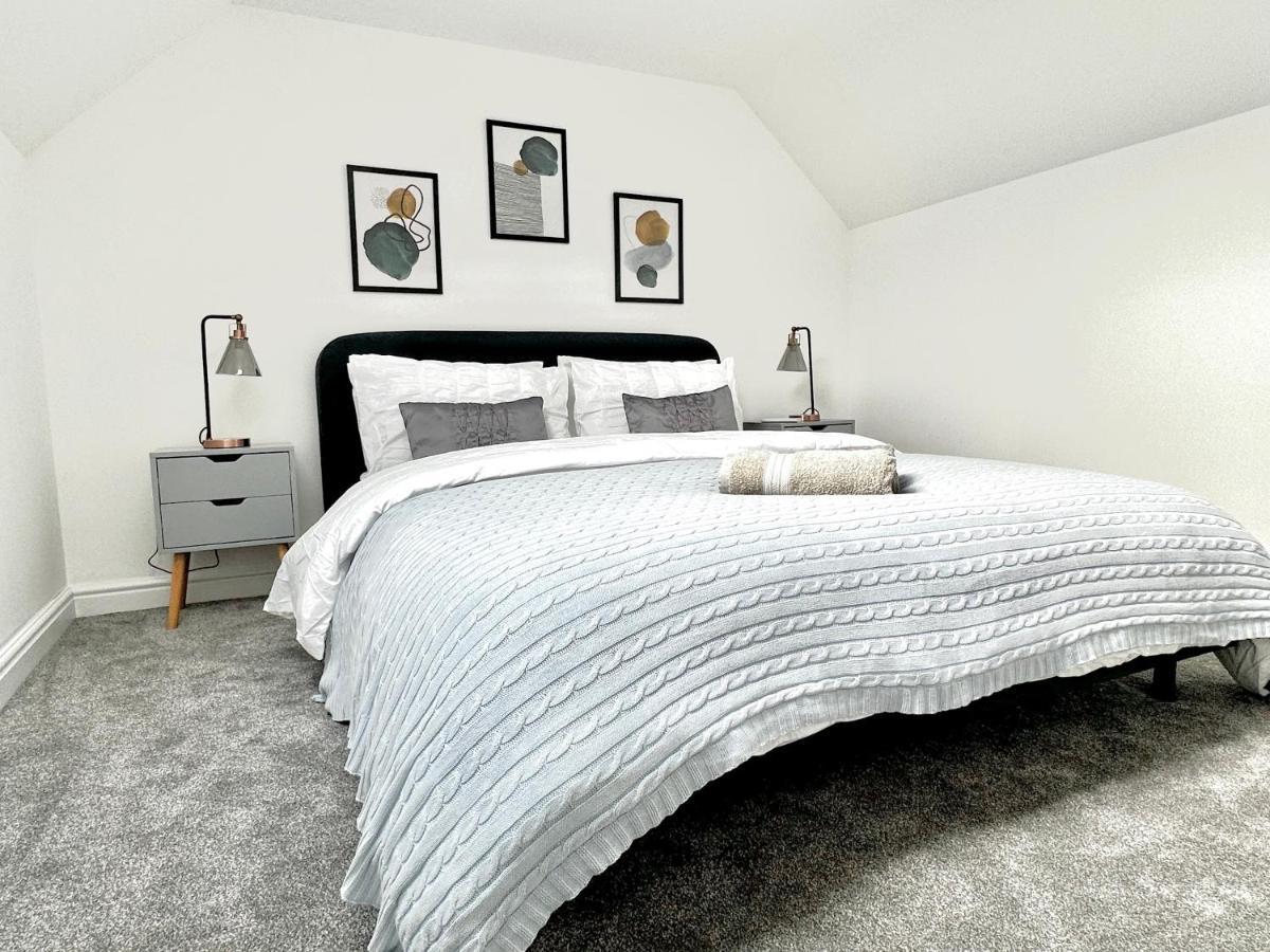 Central, Stylish - 2 Bed Property, The Stable @ Warrenfield, Free Wifi & Parking Оркнейские острова Экстерьер фото